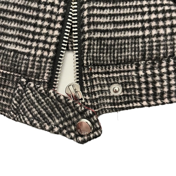 Guess Plaid Bomber Jacket Flannel Size Medium - Picture 5 of 6